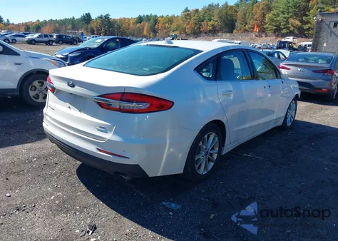 2019 Ford Fusion Se z USA, uszkodzony, nr VIN 3FA6P0HD5KR244524